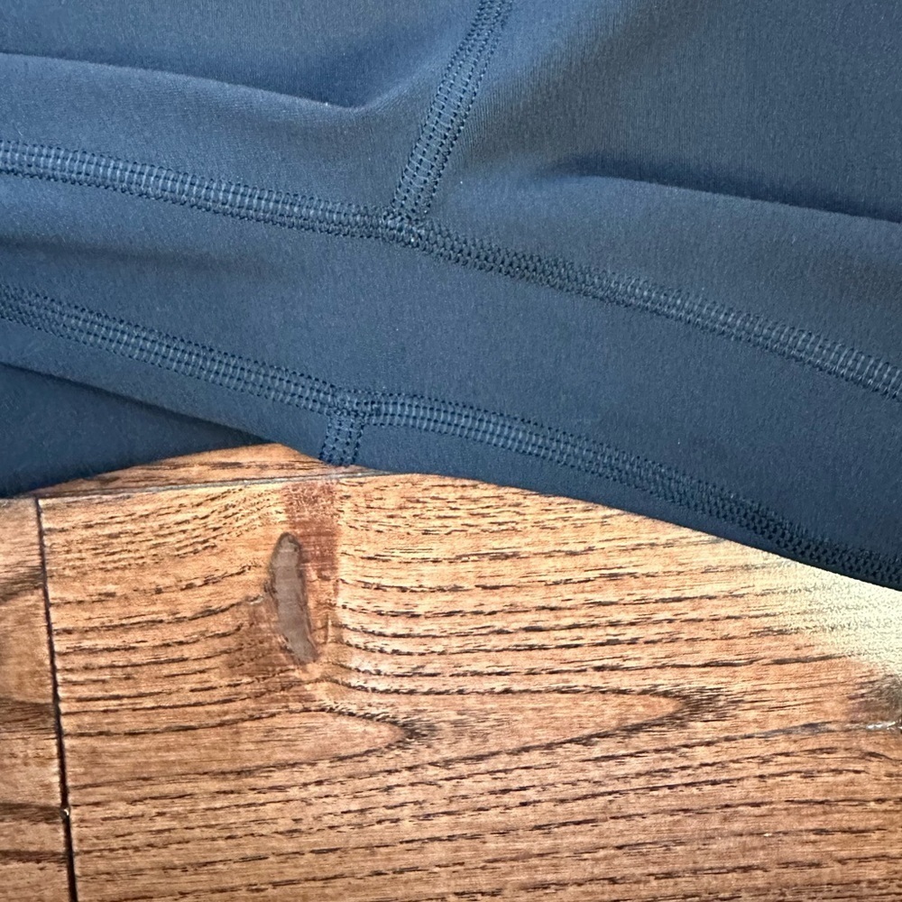 Lululemon Align Super High-Rise Pant 28" *Crushed Velvet
**Special Edition** - Picture 12 of 13